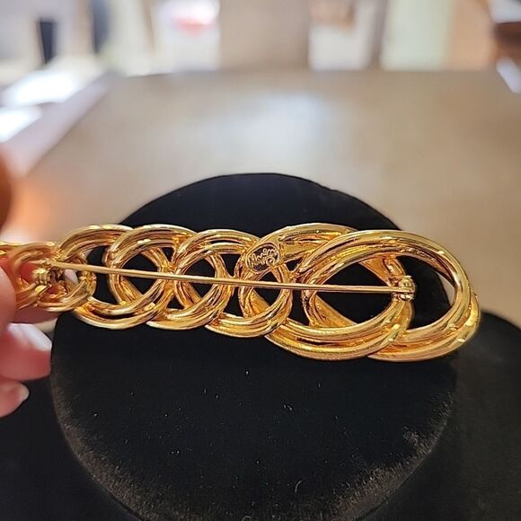 NAPIER Vintage GOLD TONE BROOCH PIN Ribbon TWISTED ROPE STRANDS - Picture 4 of 4